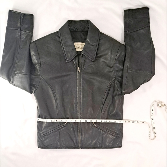 Lord and Taylor Womens Leather Jacket Black Moto Vintage Full Zip Pockets  10 - Picture 11 of 16